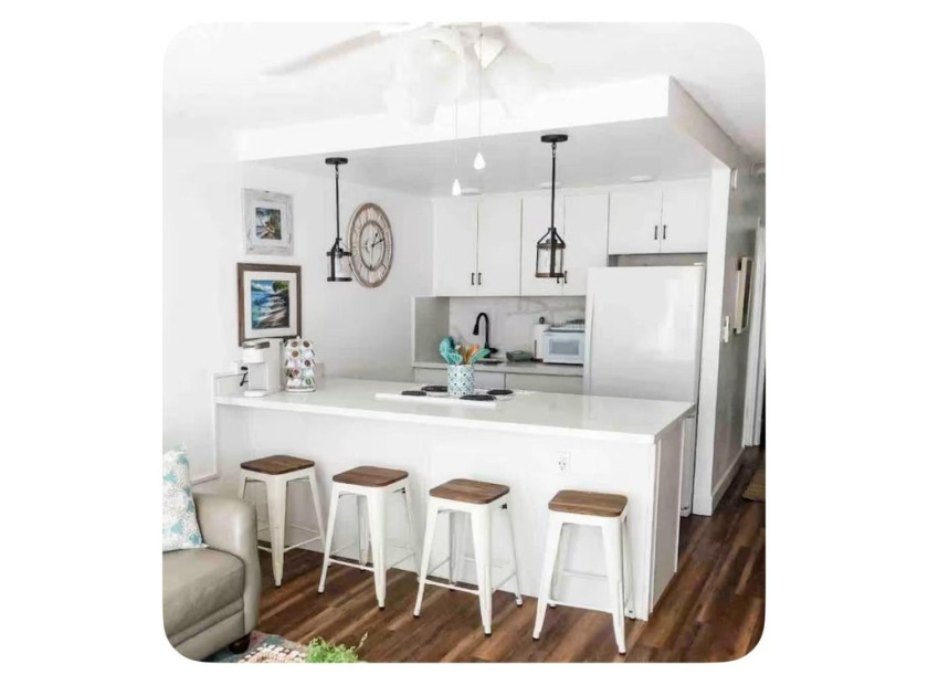 Come make yourself at home in this beautifully renovated - Beach Condo for sale in Lahaina, Hawaii on Beachhouse.com