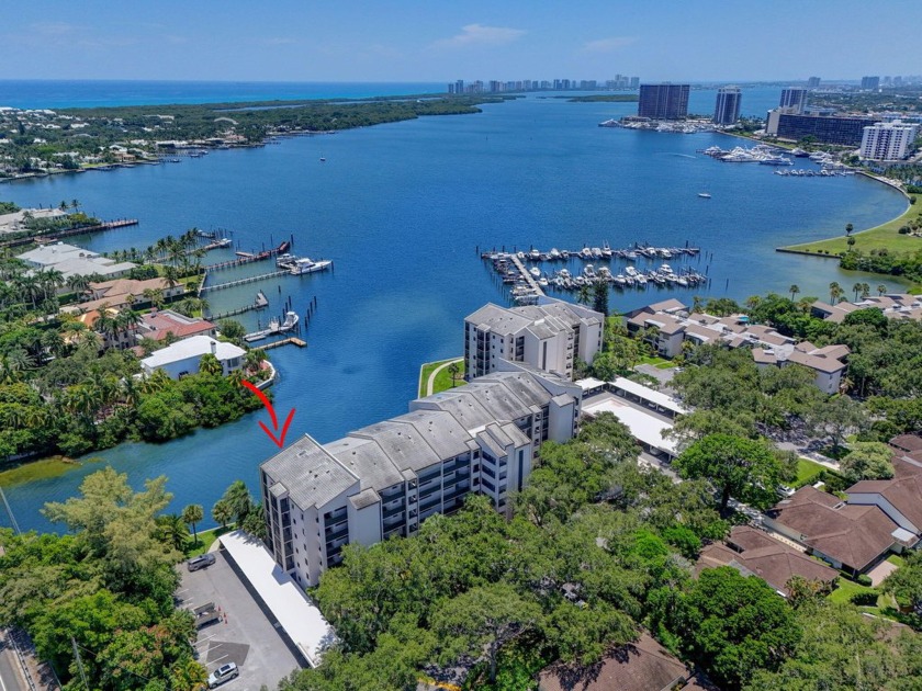 ONE OF A KIND, PENTHOUSE,  NE Corner END UNIT with panoramic - Beach Condo for sale in North Palm Beach, Florida on Beachhouse.com