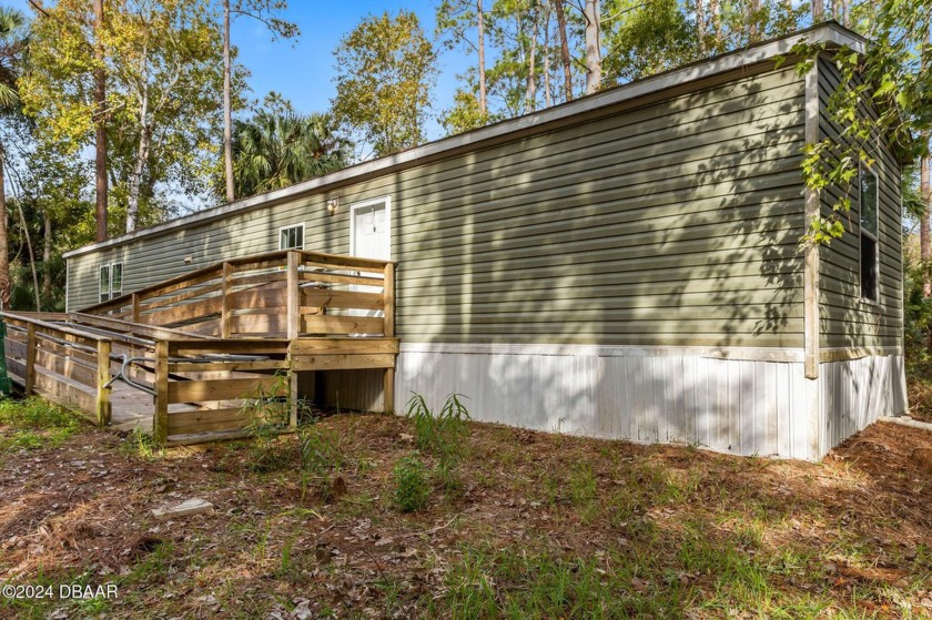 Great opportunity to own a 2021 2BR/2BTH manufactured home on - Beach Home for sale in Bunnell, Florida on Beachhouse.com