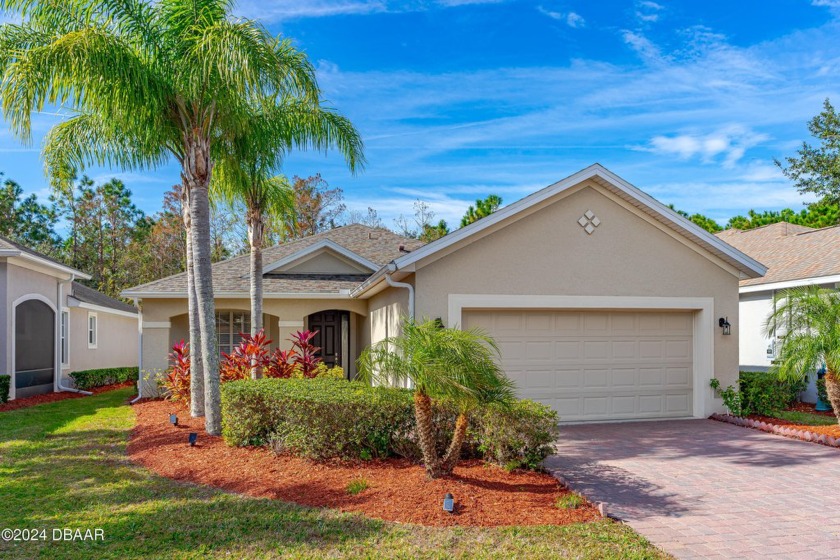 Golf community living at it's finest. Just over 1200 yards from - Beach Home for sale in Daytona Beach, Florida on Beachhouse.com