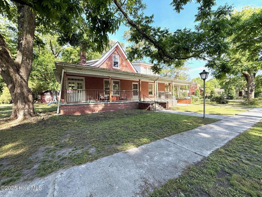 Step into timeless charm with this spacious 8-room home - Beach Home for sale in Aurora, North Carolina on Beachhouse.com