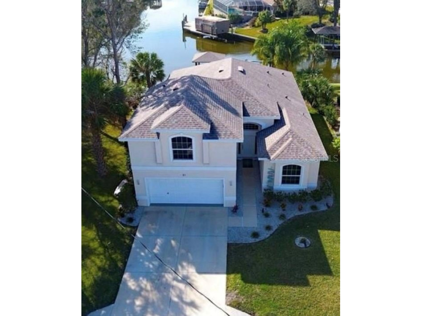 BACK ON THE MARKET!!!! 2 MASTER SUITES!!! WOW! Price Improvement - Beach Home for sale in Palm Coast, Florida on Beachhouse.com