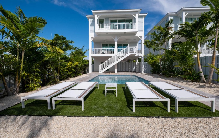 Another beautiful creation by D'Asign Source, situated in the - Beach Home for sale in Marathon, Florida on Beachhouse.com