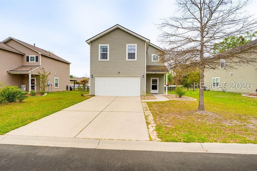 This super cute house is waiting for you to call it home - Beach Home for sale in Beaufort, South Carolina on Beachhouse.com