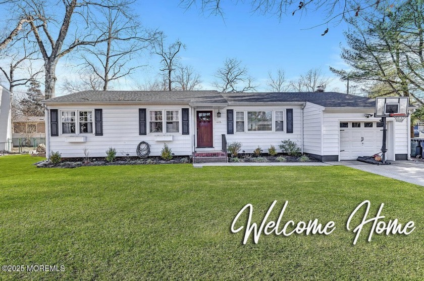 Location! Location! Location!  Nestled in the heart of Oakhurst - Beach Home for sale in Oakhurst, New Jersey on Beachhouse.com