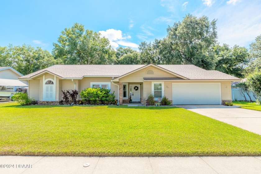 Welcome home to your 4-bedroom 2 bath pool home located in Port
 - Beach Home for sale in Port Orange, Florida on Beachhouse.com