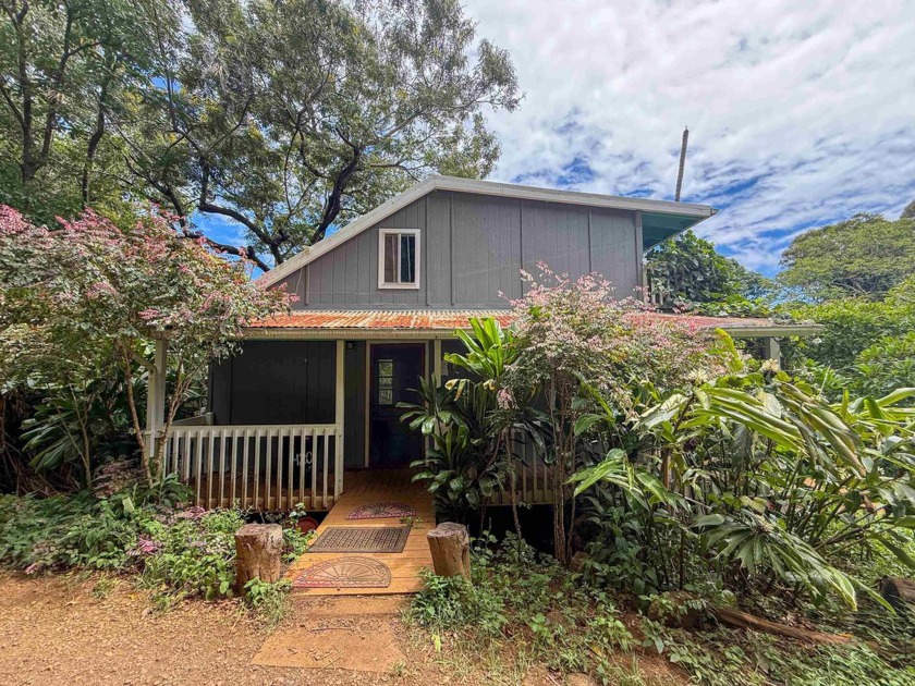 Discover a unique 6-acre property in the picturesque Pe'ahi - Beach Home for sale in Haiku, Hawaii on Beachhouse.com
