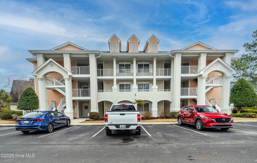 Opportunity knocks with this 1-bedroom condo in a gated golf - Beach Condo for sale in Calabash, North Carolina on Beachhouse.com