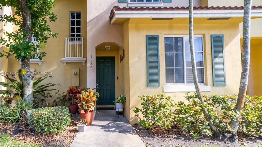 MUST SEE 3 bedroom/3 bathroom townhome in the desirable - Beach Townhome/Townhouse for sale in North Lauderdale, Florida on Beachhouse.com