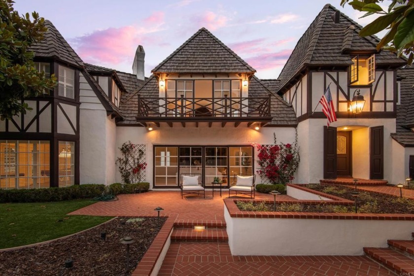 This Tudor style home embodies the charm of classic architecture - Beach Home for sale in La Jolla, California on Beachhouse.com