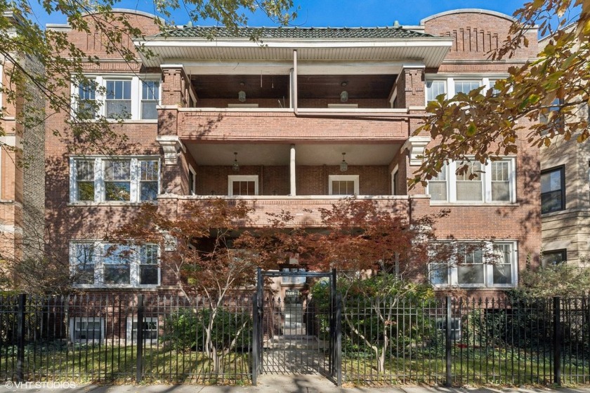 Situated on the precipice of Andersonville, Uptown and the - Beach Home for sale in Chicago, Illinois on Beachhouse.com