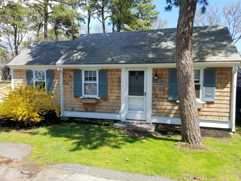 Sweet & pampered cottage with 2 large bedrooms both with - Beach Condo for sale in Dennis Port, Massachusetts on Beachhouse.com
