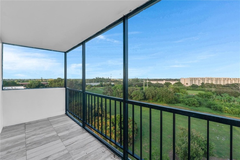 BEST deal under $160k!!!!! Beautifully remodeled 2-bedroom - Beach Condo for sale in Lauderhill, Florida on Beachhouse.com