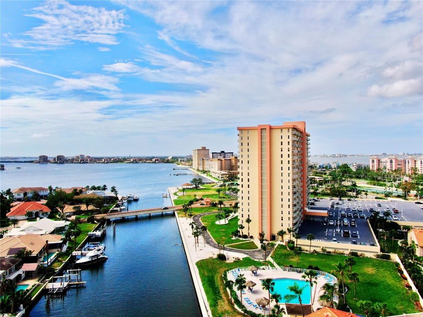 Desiring a low maintenance home, one bedroom, that always comes - Beach Condo for sale in St. Petersburg, Florida on Beachhouse.com
