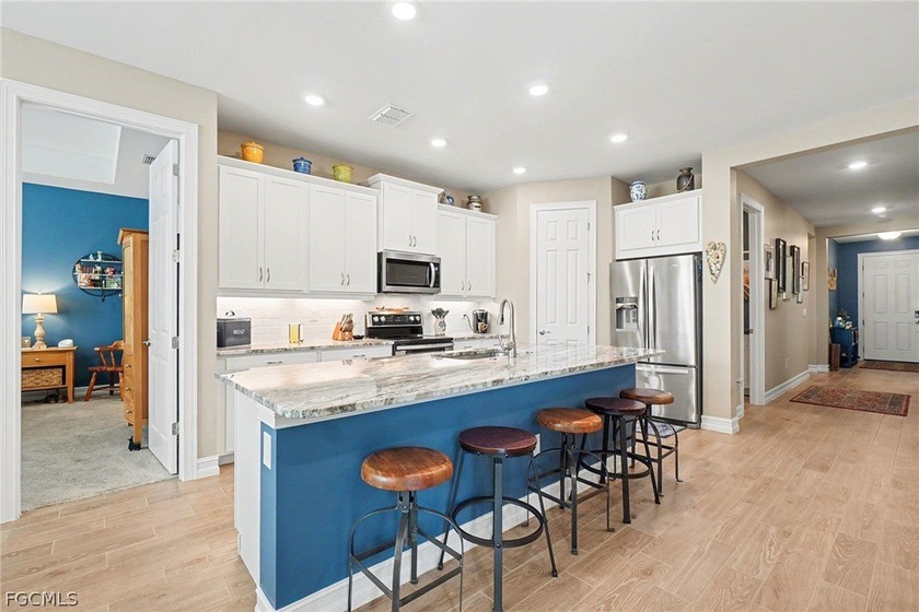 PARK THE GOLF CART, STORE THE TOYS, INVITE THE FRIENDS. THIS - Beach Home for sale in North Fort Myers, Florida on Beachhouse.com