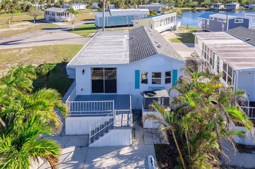 BONUS UPDATE!! This home has withstood both recent hurricanes - Beach Home for sale in Fort Myers Beach, Florida on Beachhouse.com