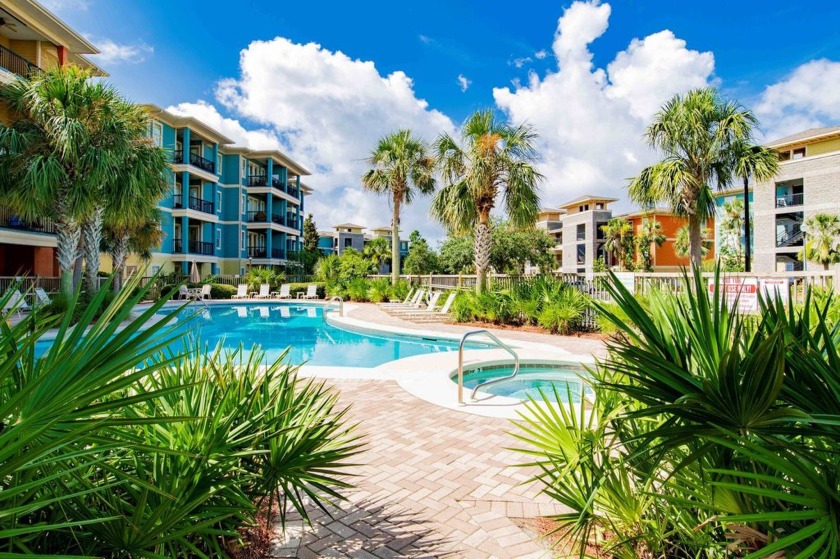 This beautifully maintained 2BR/2BA second-floor end unit is - Beach Condo for sale in Gulf Shores, Alabama on Beachhouse.com