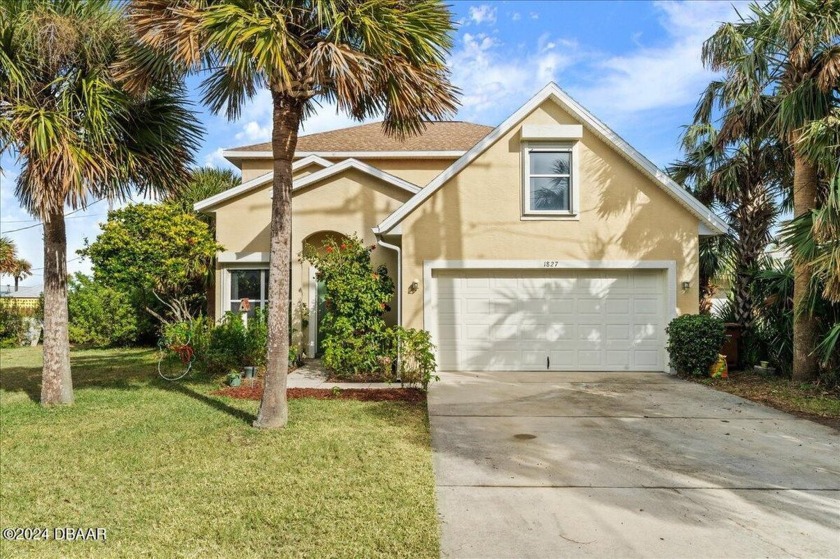 Discover your dream coastal home just a short stroll from the - Beach Home for sale in Flagler Beach, Florida on Beachhouse.com