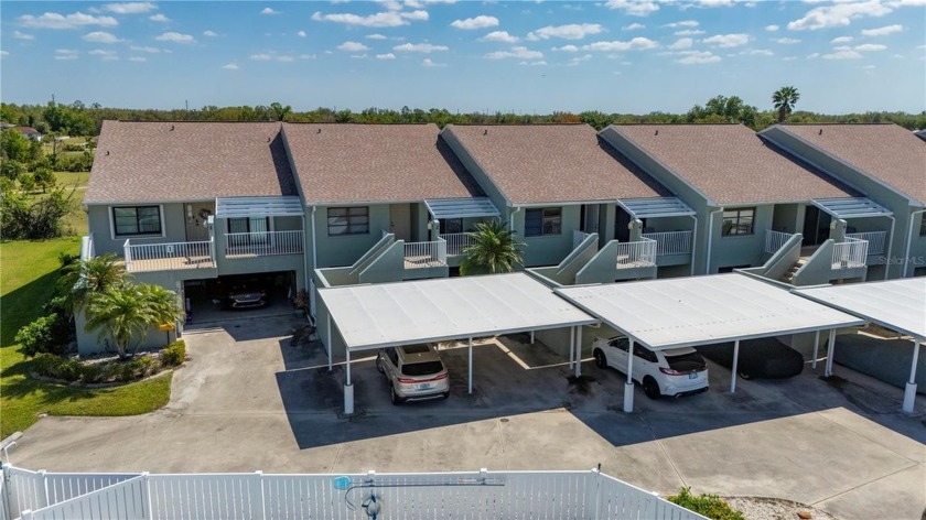 This is a wonderfully kept, Top floor 2BR/2BTH condo, with a - Beach Condo for sale in Punta Gorda, Florida on Beachhouse.com