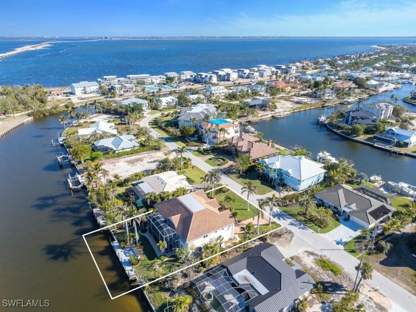 Shell Harbor, Sanibel Island East End Location Live the island - Beach Home for sale in Sanibel, Florida on Beachhouse.com