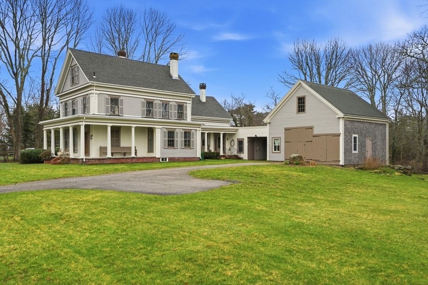 Just moments from the quaint village of Yarmouth Port and - Beach Home for sale in Yarmouth, Massachusetts on Beachhouse.com