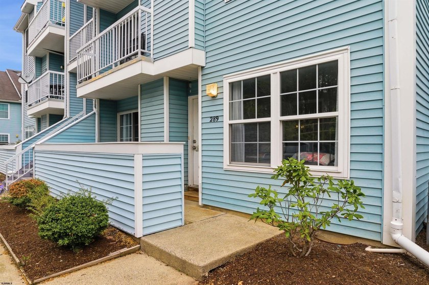 Welcome to Heather Croft! This move-in ready home offers easy - Beach Condo for sale in Egg Harbor Township, New Jersey on Beachhouse.com