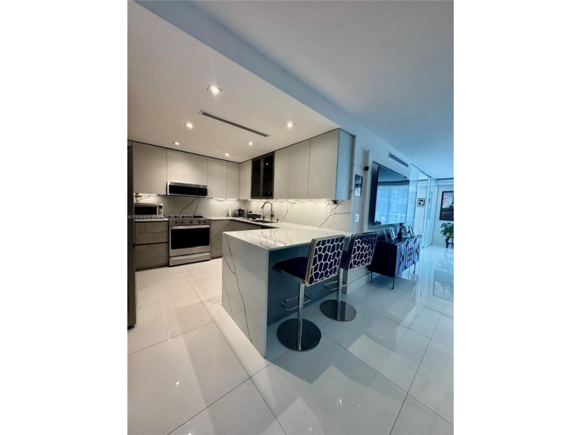 Totally Remodeled & sophisticated Residence! Beautiful split - Beach Condo for sale in Bal Harbour, Florida on Beachhouse.com