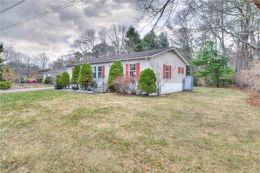 Experience easy, low maintenance living in a peaceful setting - Beach Home for sale in South Kingston, Rhode Island on Beachhouse.com