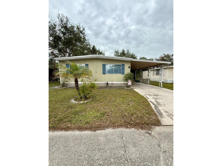 ALL AGE 5 STAR FAMILY PARK-NO AGE RESTRICTIONS - Beach Home for sale in Largo, Florida on Beachhouse.com