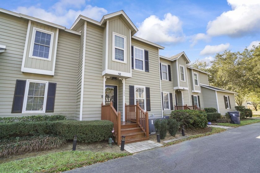 Discover an exceptional opportunity to embrace true Lowcountry - Beach Townhome/Townhouse for sale in Murrells Inlet, South Carolina on Beachhouse.com