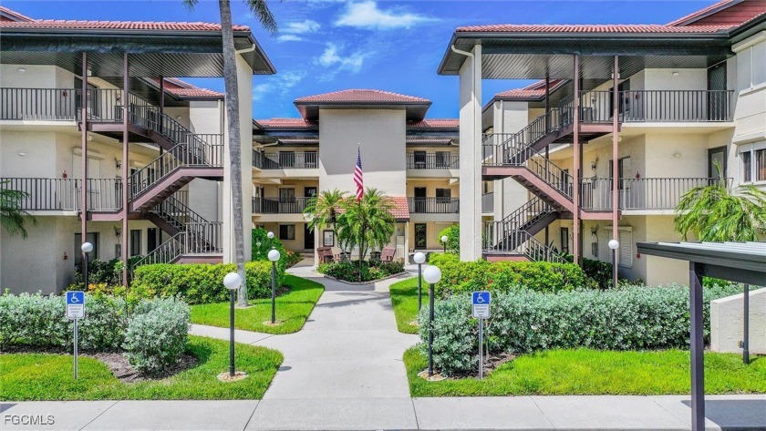 Enjoy the best of Florida living in this 2-bedroom, 2-bath condo - Beach Condo for sale in Fort Myers, Florida on Beachhouse.com