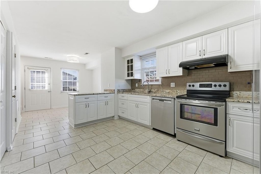 4.99% VA Assumable loan - Coastal living in the VIBE District! - Beach Home for sale in Virginia Beach, Virginia on Beachhouse.com