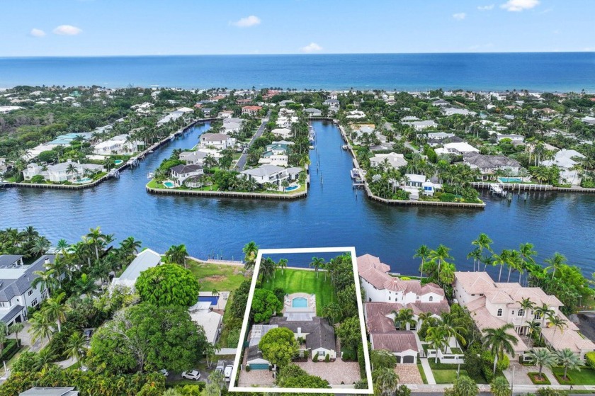 Welcome to 2 Fisher Lane! This stunning, one-of-a-kind Delray - Beach Home for sale in Delray Beach, Florida on Beachhouse.com