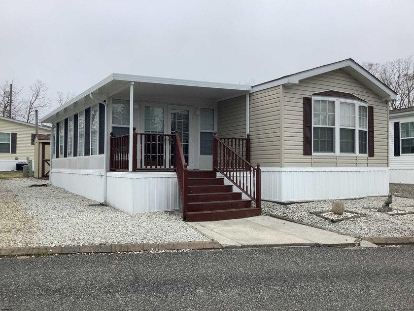 Presented is this lovely home in the Pine Hill year round adult - Beach Home for sale in Marmora, New Jersey on Beachhouse.com