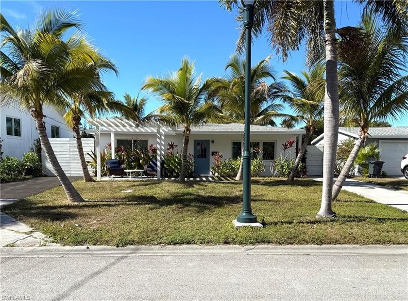 Experience quiet waterfront living with Gulf access in River - Beach Home for sale in Naples, Florida on Beachhouse.com