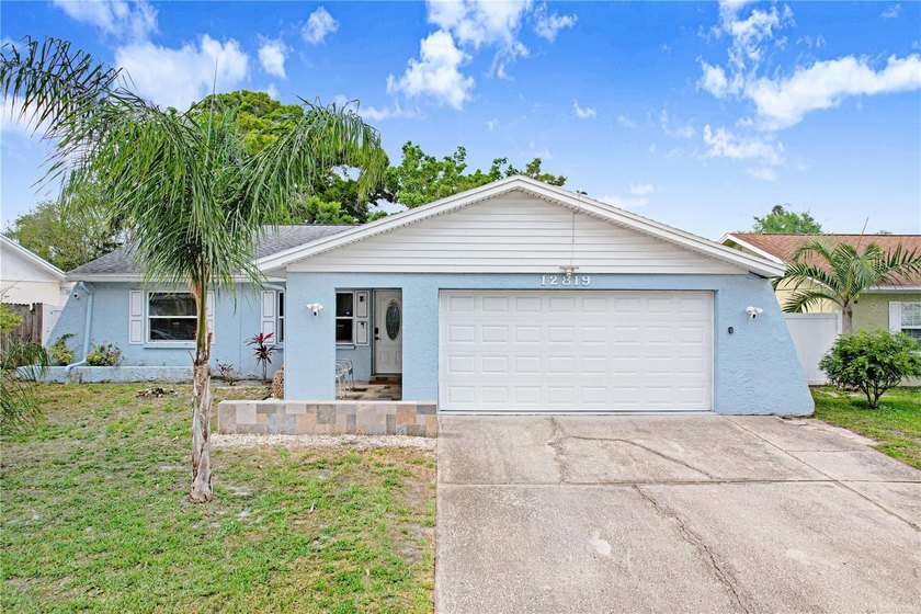 Under contract-accepting backup offers. AMAZING POOL HOME just - Beach Home for sale in Largo, Florida on Beachhouse.com