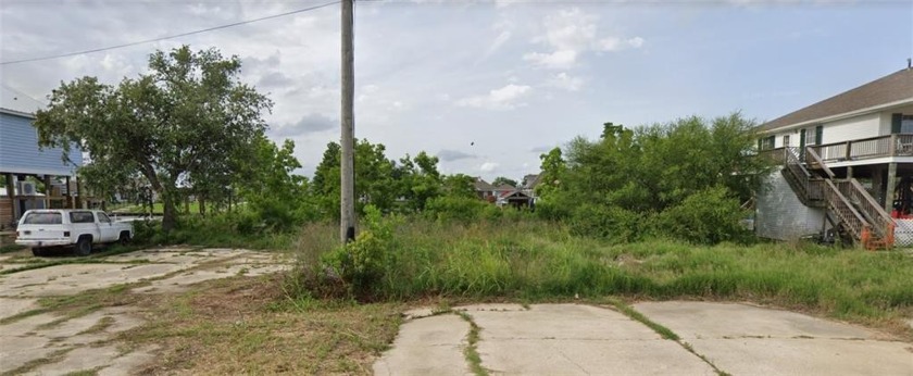 WATERFRONT PROPERTY!!! Turn this vacant lot into your dream - Beach Lot for sale in Slidell, Louisiana on Beachhouse.com