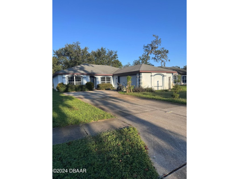 This 3-bedroom 2 full bath home was built in 2008 and located in - Beach Home for sale in Daytona Beach, Florida on Beachhouse.com