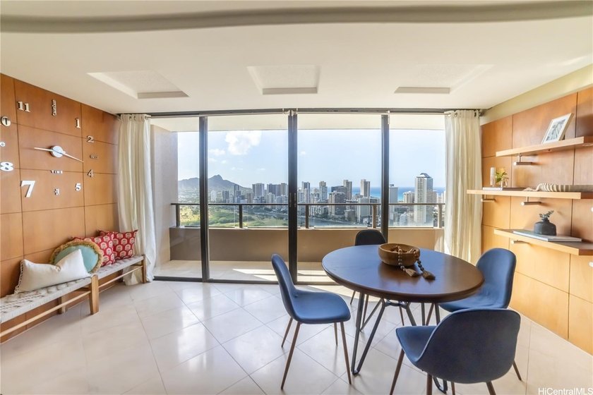 Step into luxury with this beautifully remodeled condo in the - Beach Condo for sale in Honolulu, Hawaii on Beachhouse.com