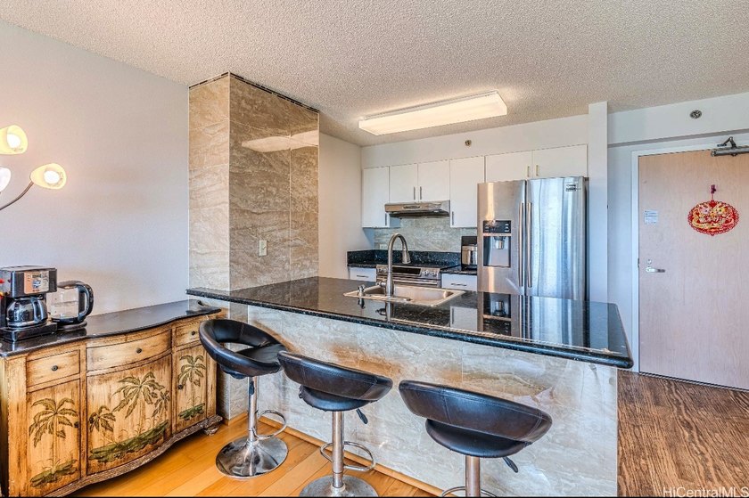 Premier High-Floor Living with Unobstructed Golf Course Views - Beach Condo for sale in Honolulu, Hawaii on Beachhouse.com