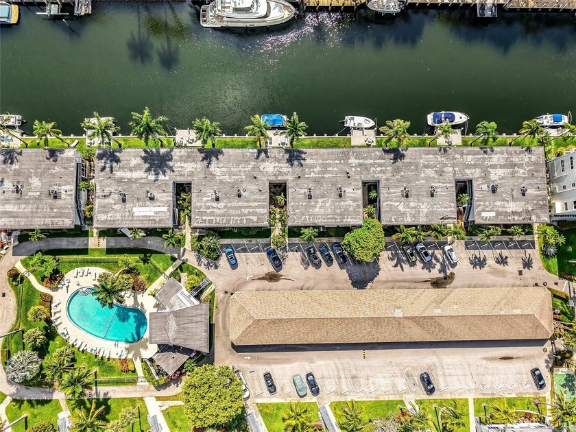 Live the Las Olas waterfront lifestyle in this beautifully - Beach Home for sale in Fort Lauderdale, Florida on Beachhouse.com