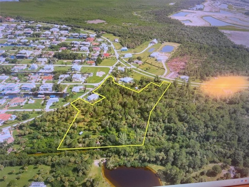 LISTING INCLUDES 3 COMBINED LOTS, 2 LOTS FEATURE approx. 240' OF - Beach Acreage for sale in Punta Gorda, Florida on Beachhouse.com