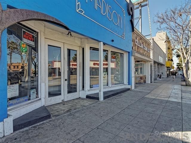 GARNET AVE. REDUCED $300,000-2 COMMERCIAL UNITS LESS THAN 4 - Beach Commercial for sale in San Diego, California on Beachhouse.com
