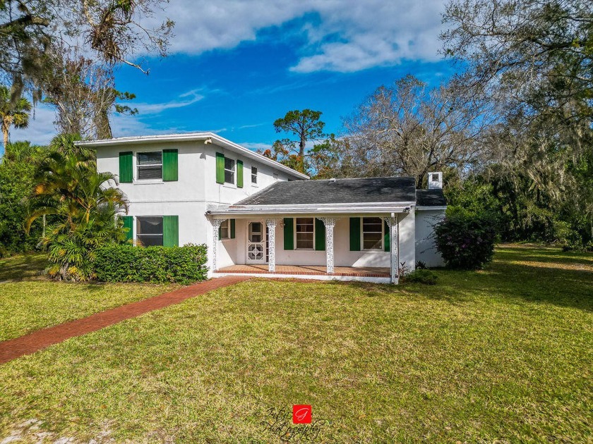 This is a unique property. It offers a quiet spot close to - Beach Home for sale in Vero Beach, Florida on Beachhouse.com