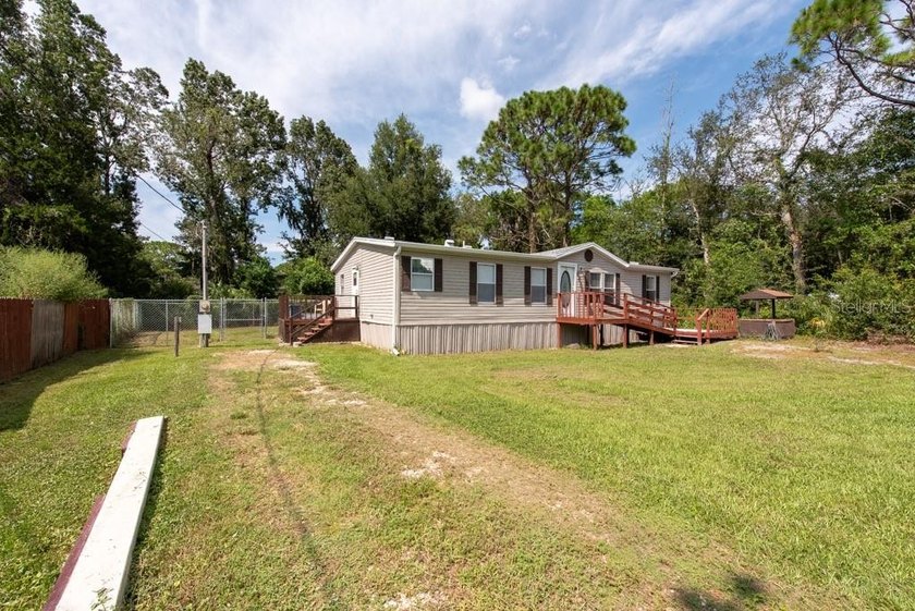Short Sale. APPROVED SHORT SALE!! Do not miss out on this - Beach Home for sale in Homosassa, Florida on Beachhouse.com