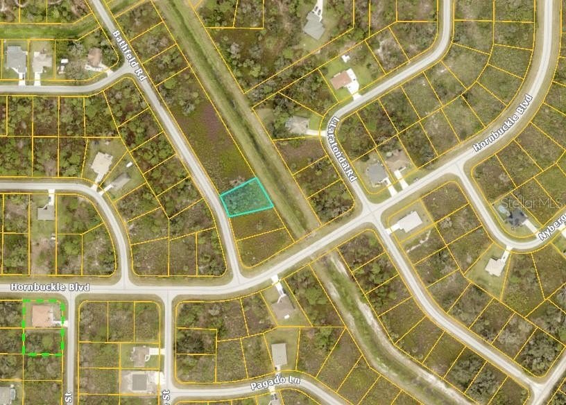 You must see this oversized lot on Bathfeld Road in North Port - Beach Lot for sale in North Port, Florida on Beachhouse.com