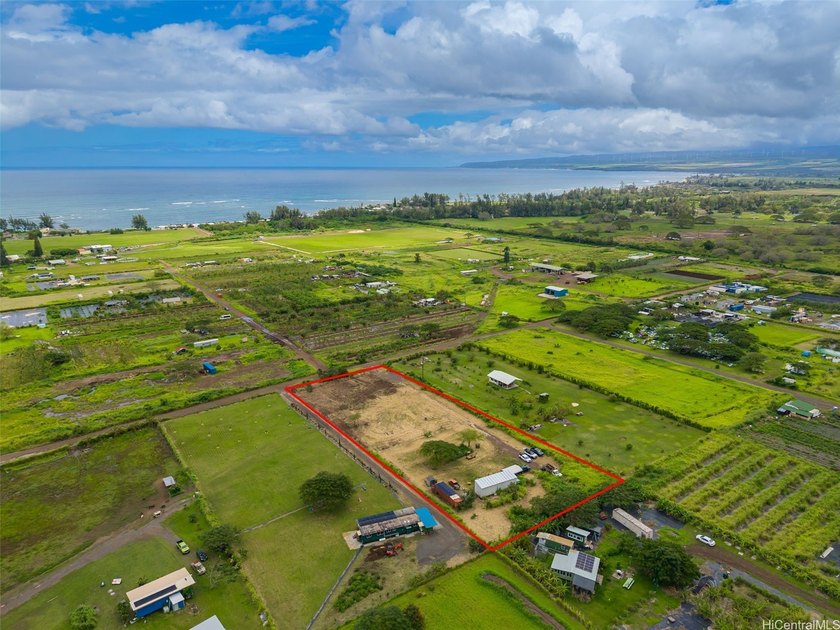 Located towards the end of the road on Oahu's North Shore sits a - Beach Lot for sale in Waialua, Hawaii on Beachhouse.com