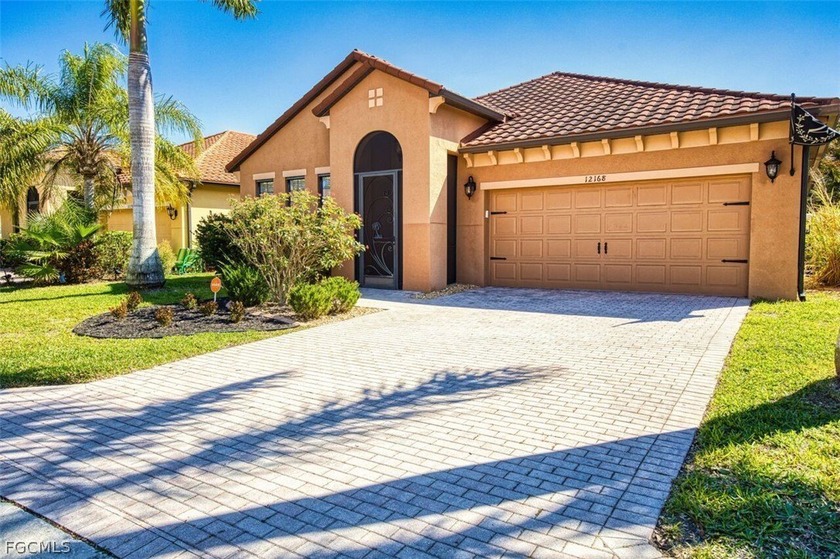 Experience the best of Southwest Florida in this meticulously - Beach Home for sale in Fort Myers, Florida on Beachhouse.com