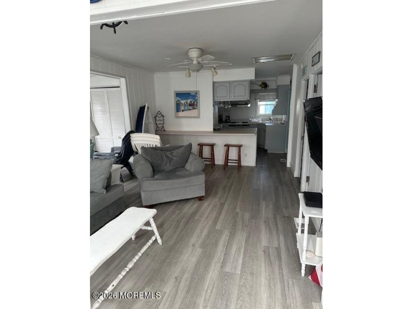 Come see this Charmng pristine clean shore home. Perfect for - Beach Home for sale in Point Pleasant Beach, New Jersey on Beachhouse.com