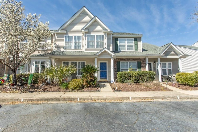 Charming 3-bedroom, 2.5-bath townhome is perfectly positioned - Beach Townhome/Townhouse for sale in Murrells Inlet, South Carolina on Beachhouse.com